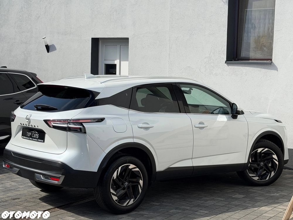 Nissan Qashqai 1.3 DIG-T mHEV N-Connecta Xtronic - 27