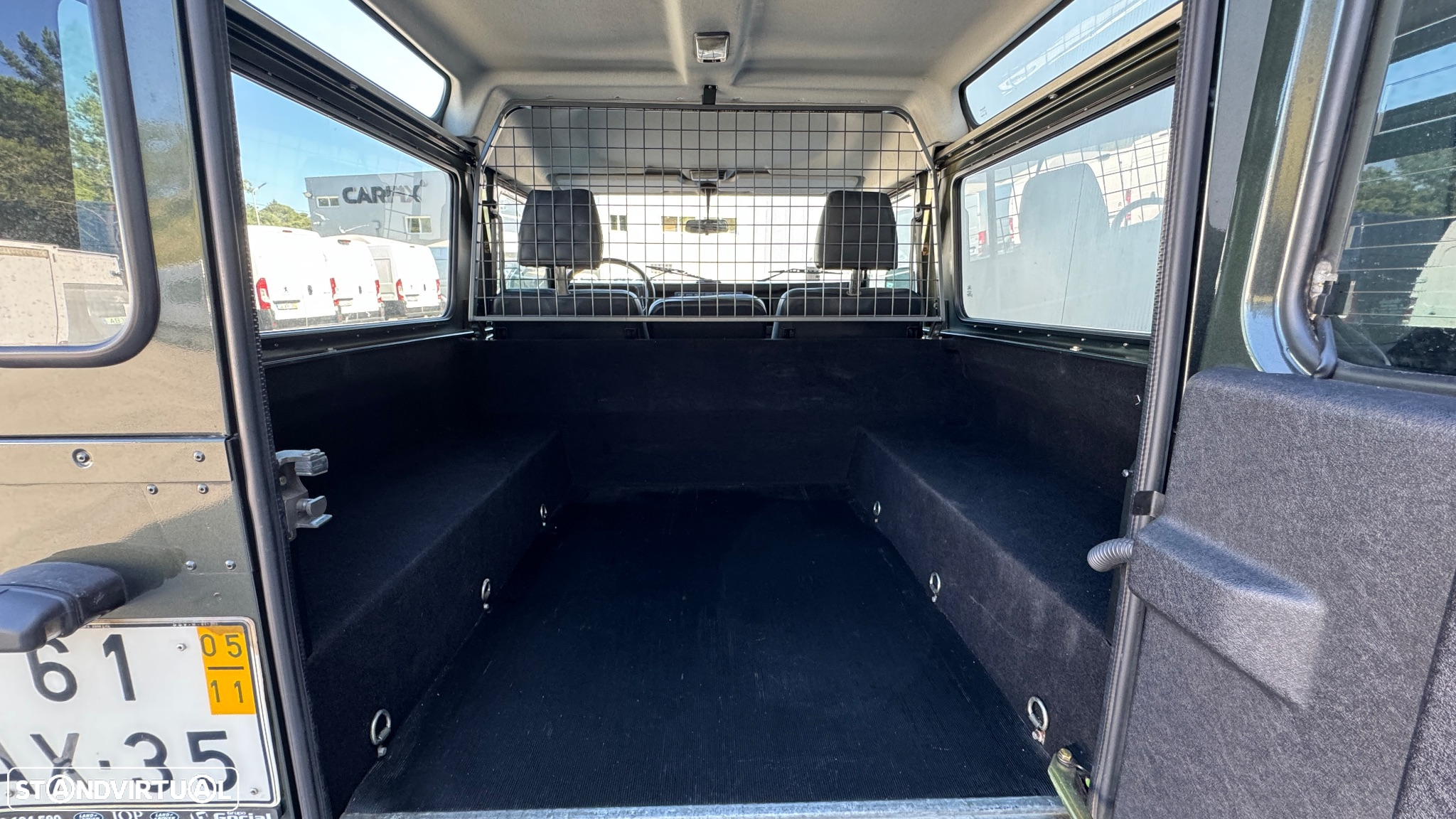 Land Rover Defender 90 SW 2.5 Td5 SE - 20