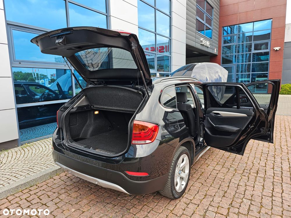 BMW X1 sDrive18d xLine - 15