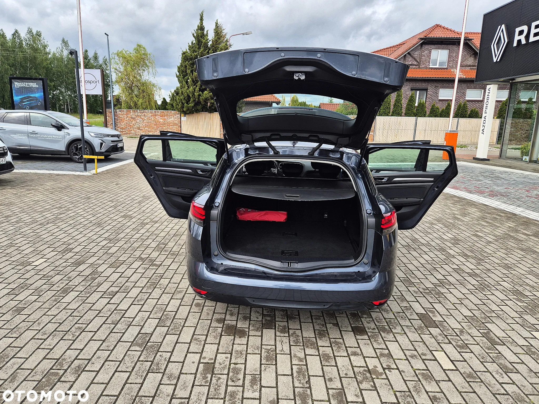 Renault Megane 1.3 TCe FAP Zen - 32