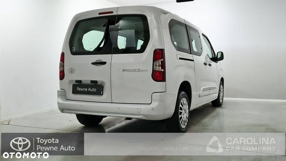 Toyota Proace City Verso 2025