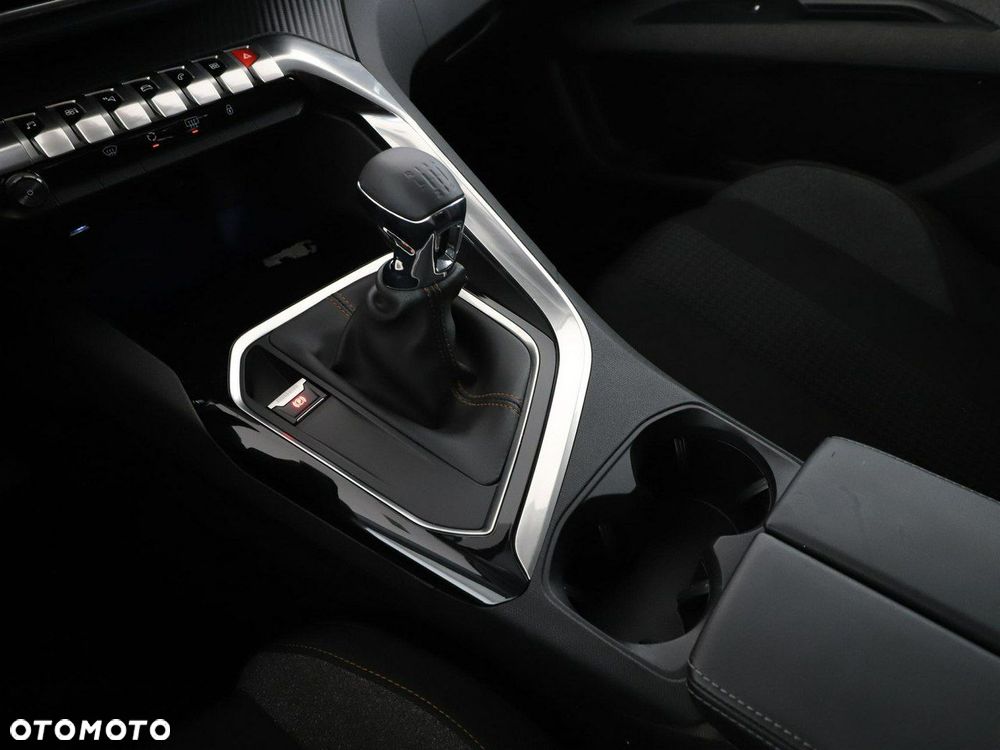 Peugeot 3008 1.5 BlueHDi Active S&S - 27