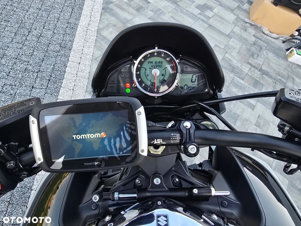 Suzuki GSX - 25