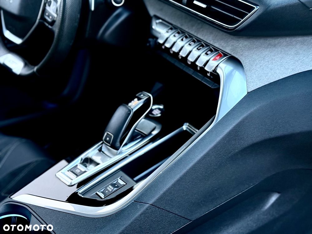 Peugeot 5008 2.0 BlueHDI GT S&S EAT8 - 33