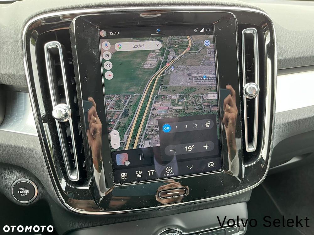 Volvo XC 40 - 29
