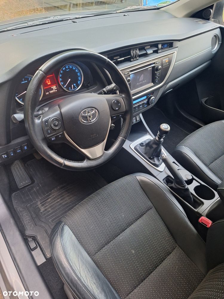 Toyota Auris 1.6 Dynamic - 18