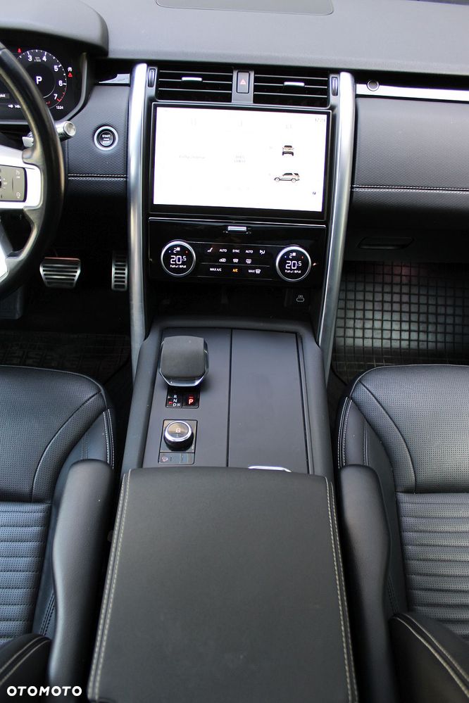 Land Rover Discovery 2.0 P300 R-Dynamic S - 26