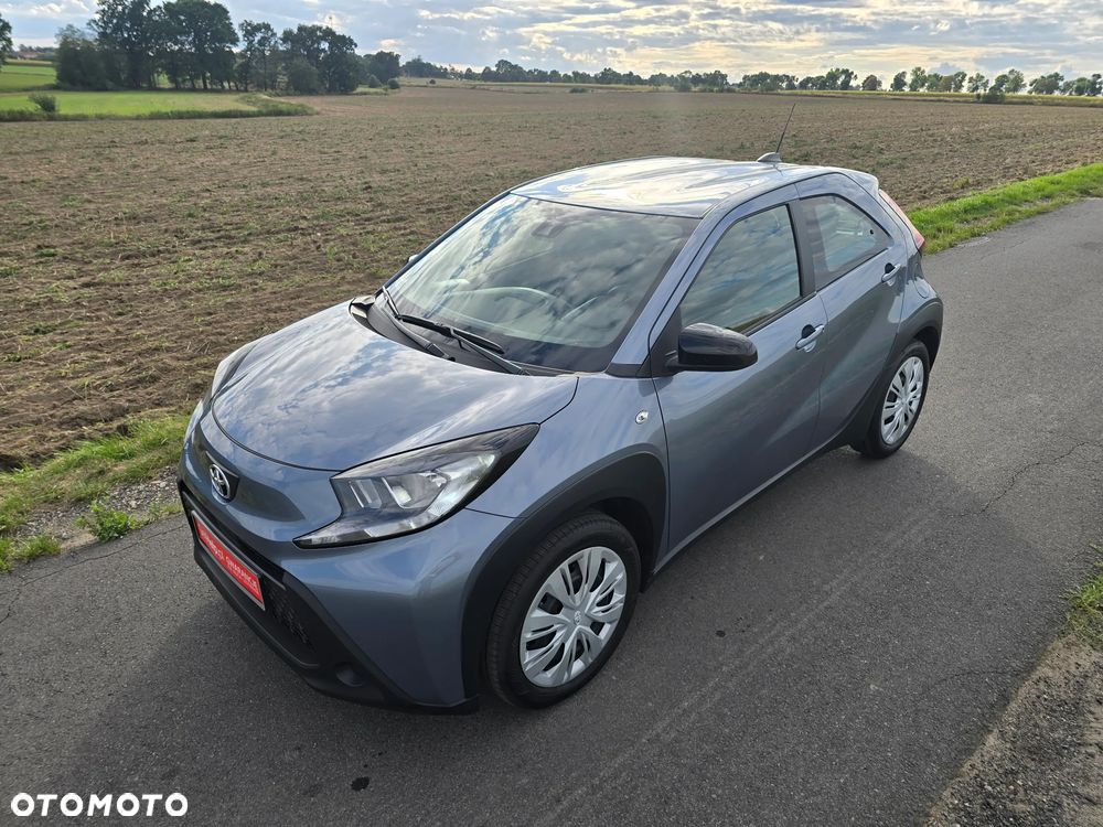 Toyota Aygo X Teamplayer - 22