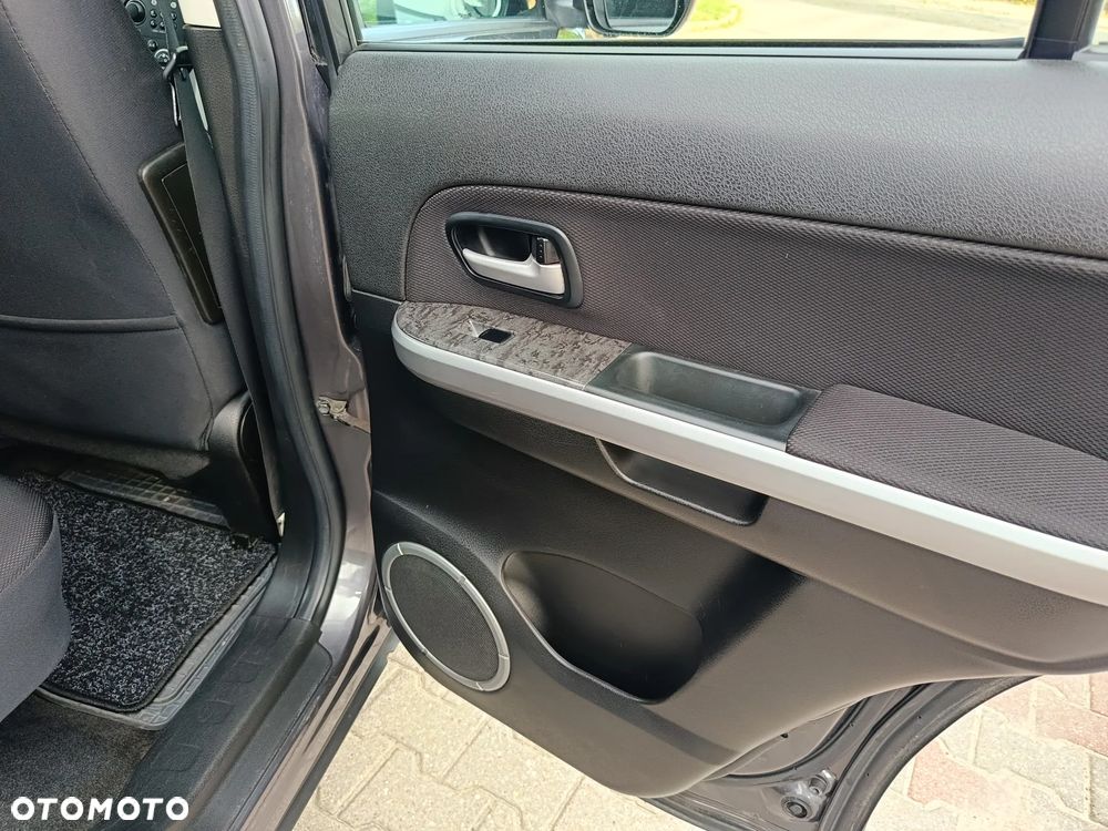 Suzuki Grand Vitara 2.0 - 33
