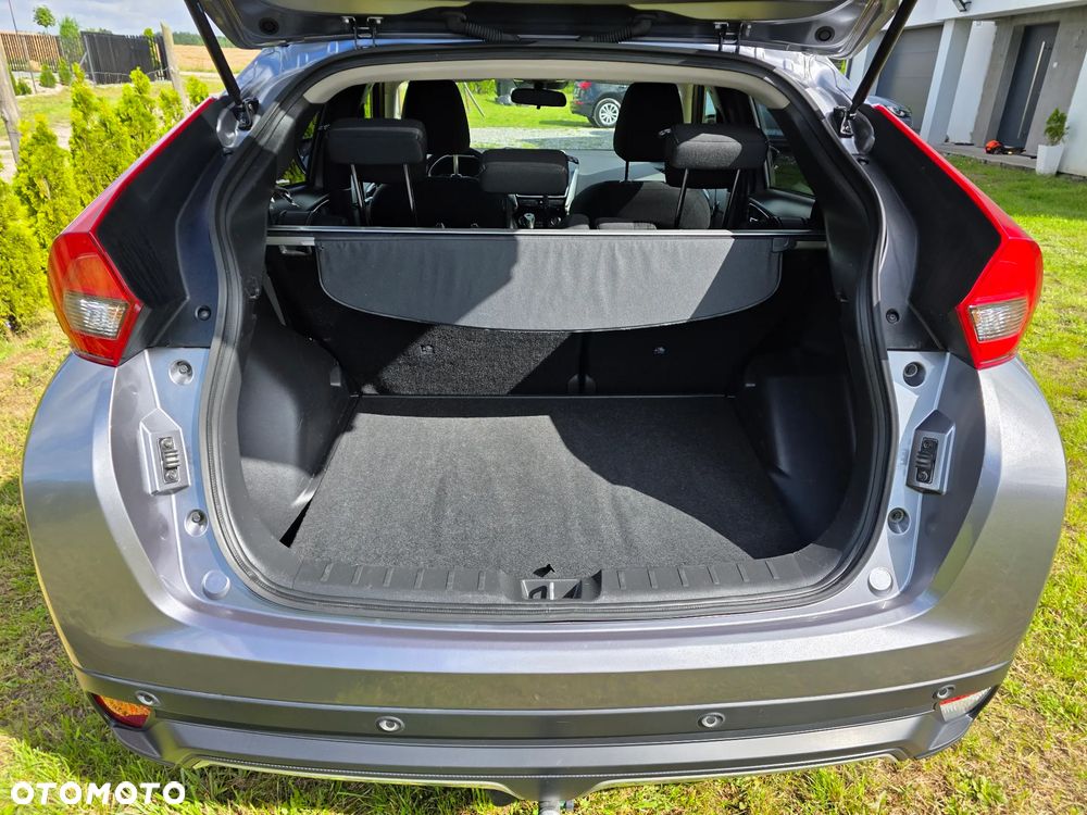 Mitsubishi Eclipse Cross 1.5 T Invite Plus - 11