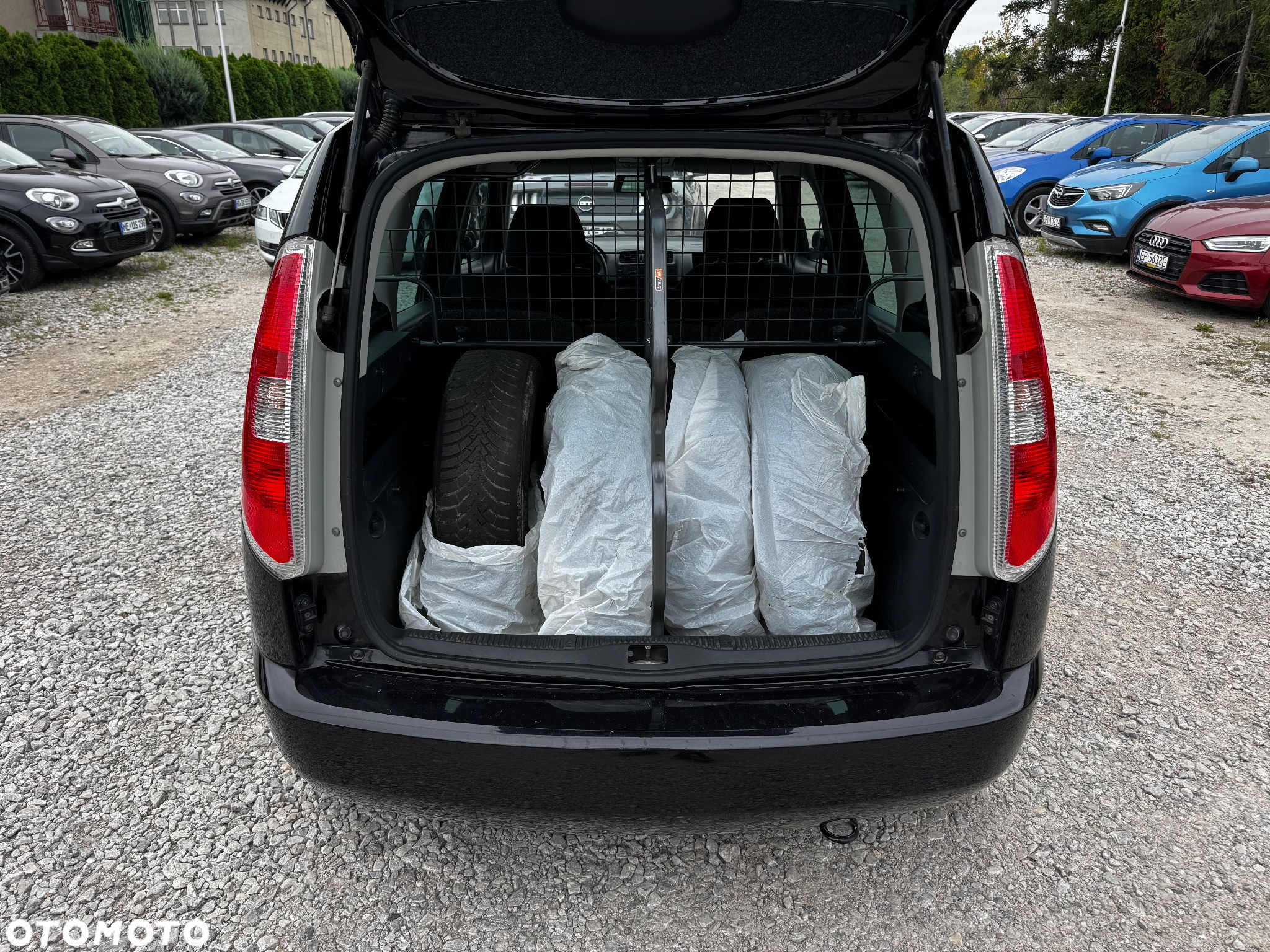 Skoda Roomster 1.4 16V Active - 32