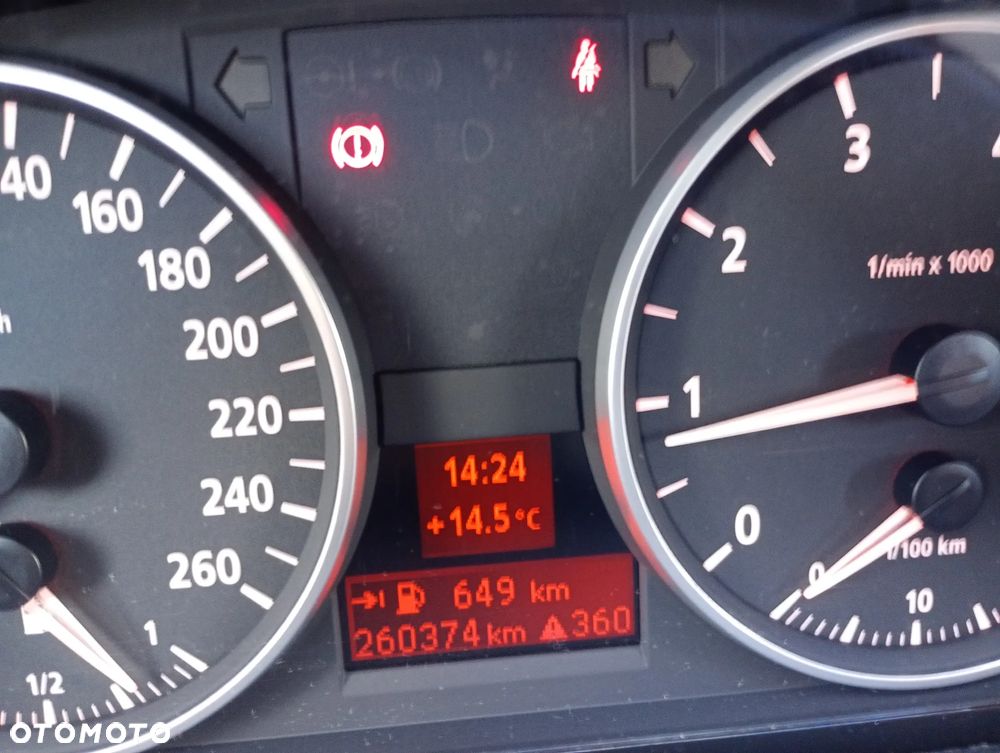 BMW Seria 3 318i - 2