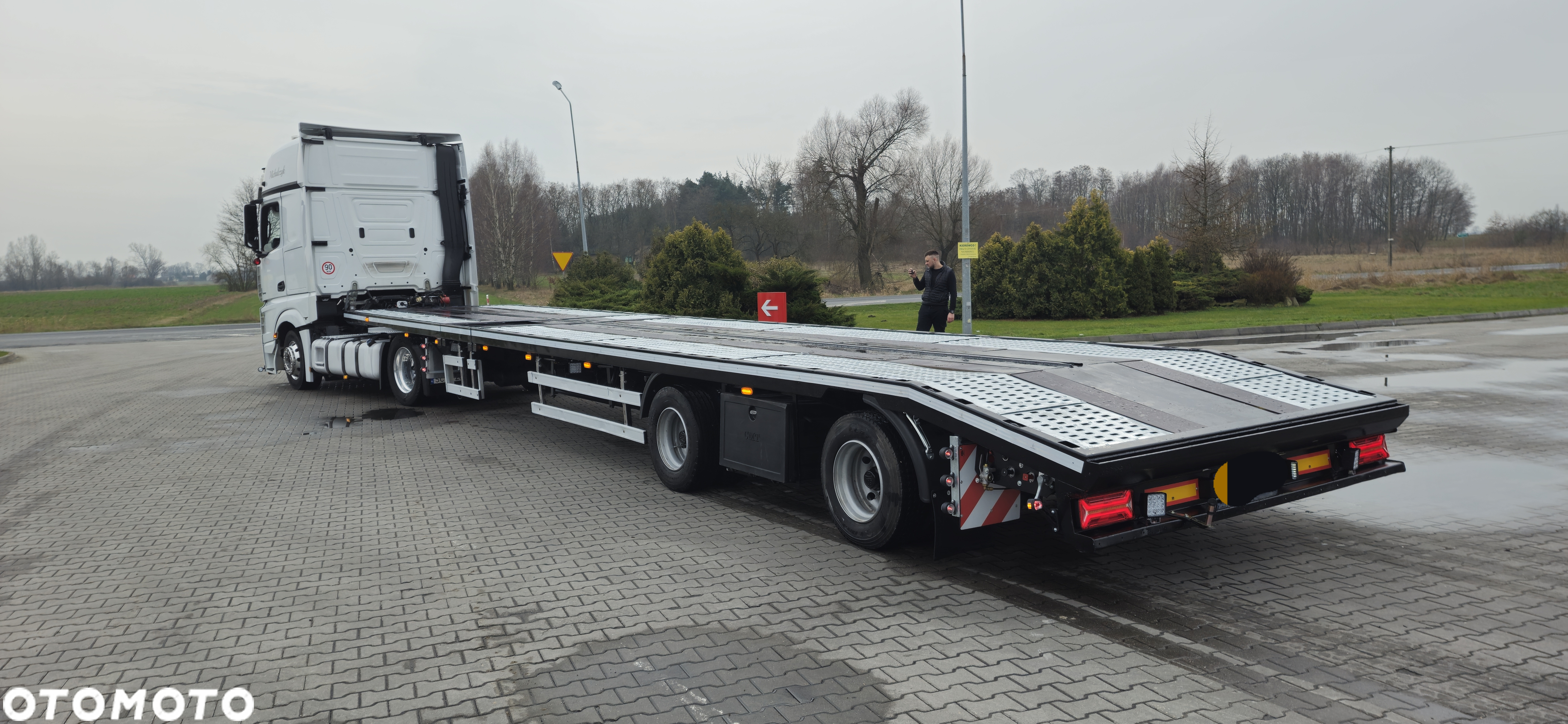 Cmt transporter - 2