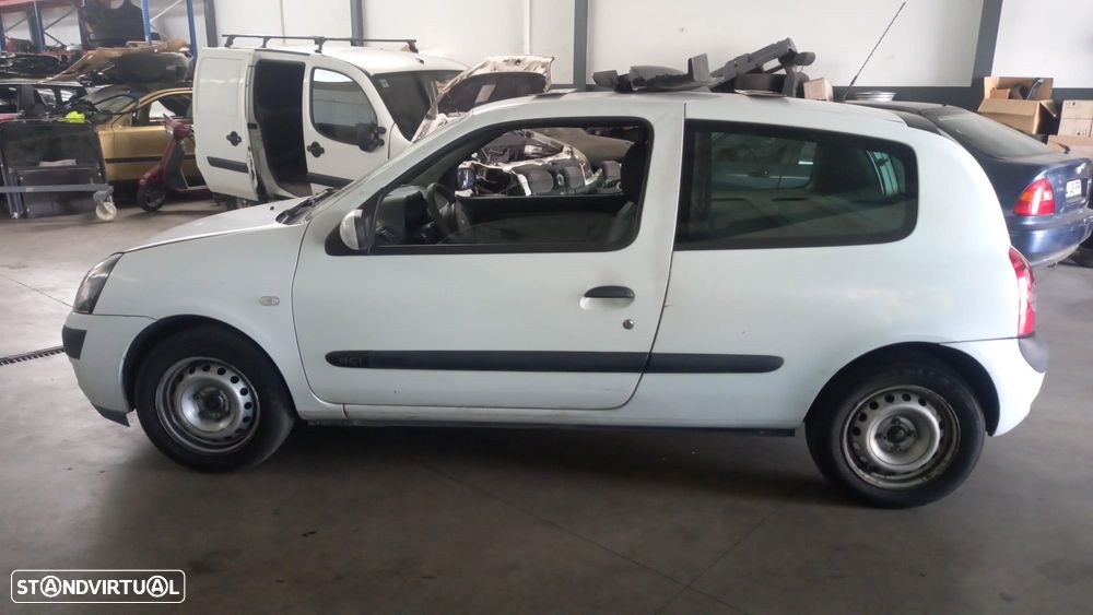 Portas Renault Clio II 1.5 dci 65cv K9K700 de 2003 - 2