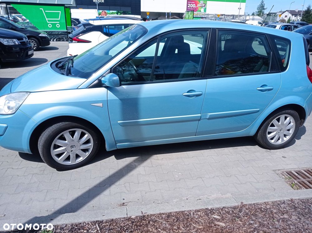 Renault Scenic 2.0 16V Privilege - 28
