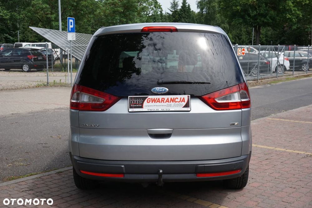 Ford Galaxy 2.0 TDCi Ambiente - 4