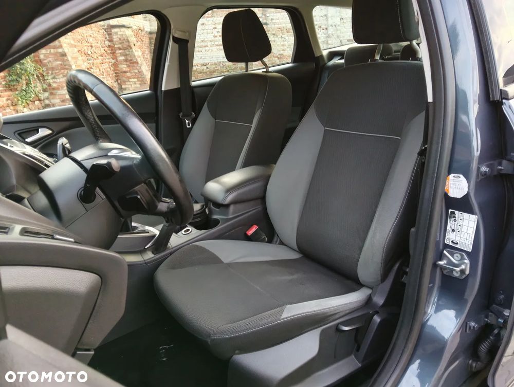 Ford Focus 1.6 Trend - 21