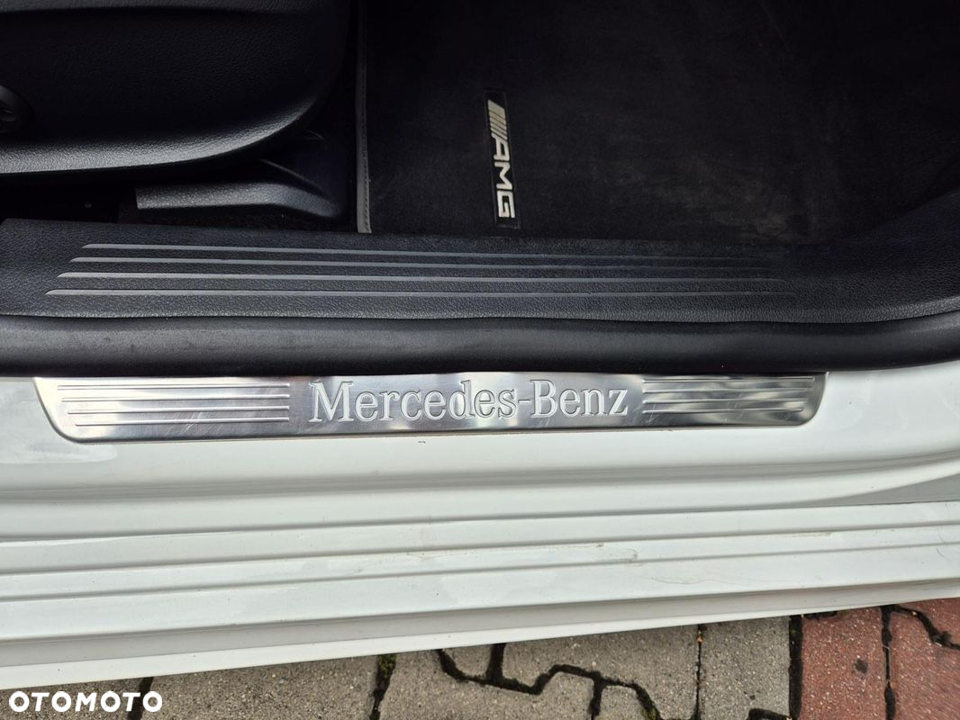 Mercedes-Benz CLA 250 4-Matic 7G-DCT - 39