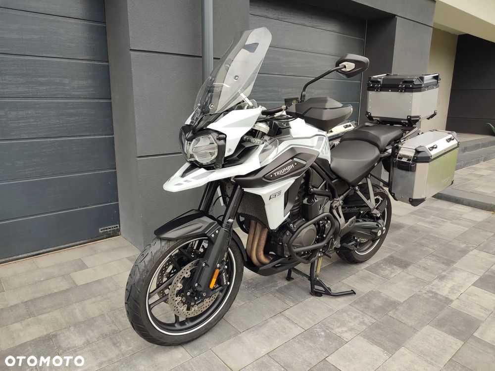 Triumph Tiger - 2