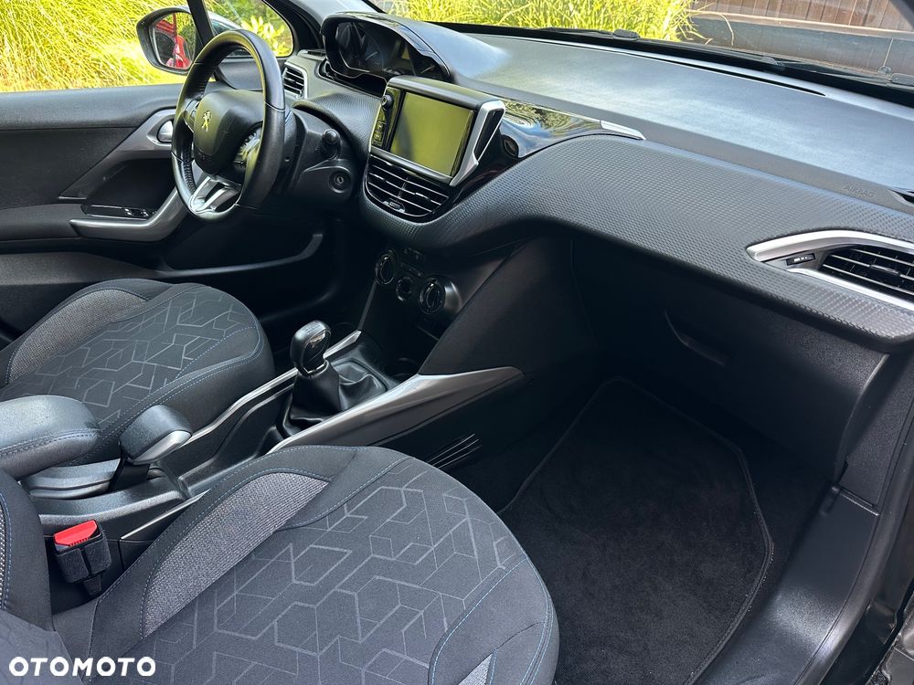 Peugeot 2008 PureTech 82 Style - 20