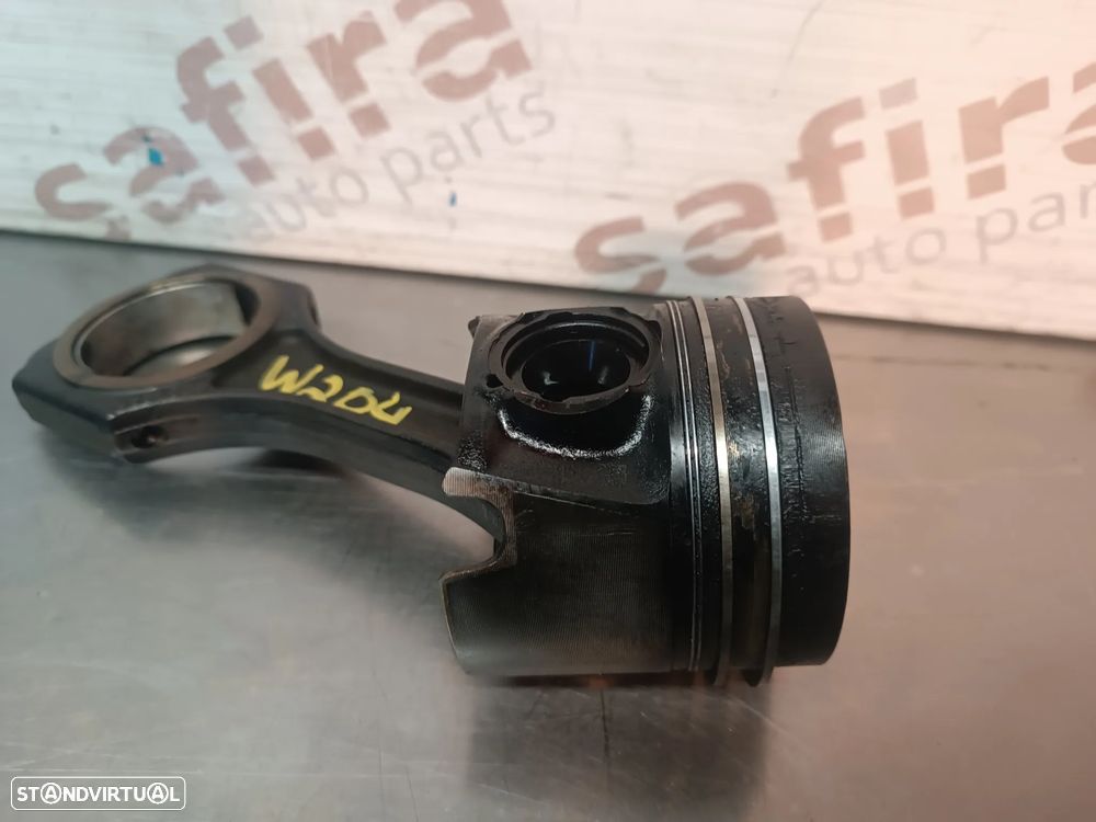 PISTON COM BIELA MERCEDES 2.1CDI W204 W212 OM651 - 1