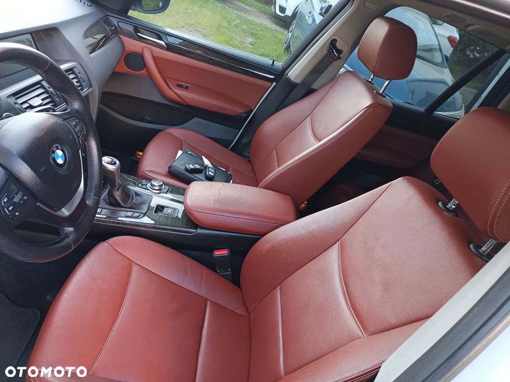BMW X3 xDrive20d - 10