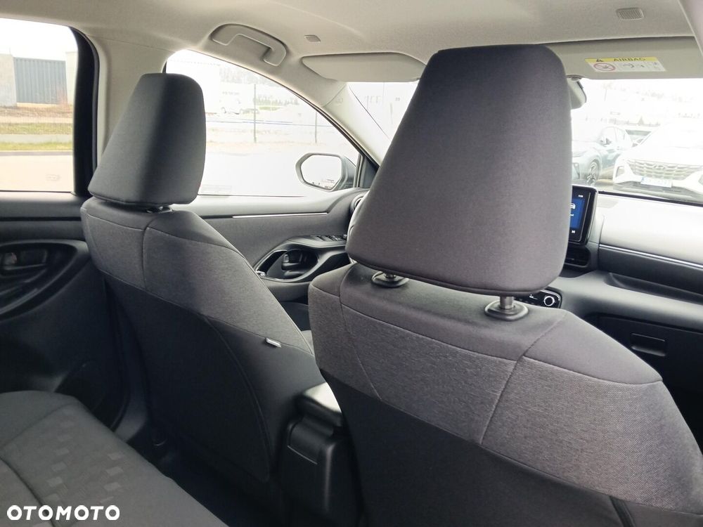 Toyota Yaris Hybrid 1.5 Style - 19