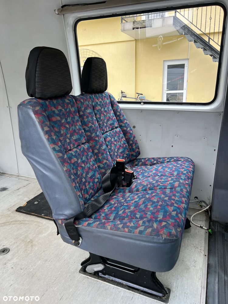 Mercedes-Benz Sprinter 2.9 TD 122KM Maxi Długi 4 osobowy Salon PL - 18