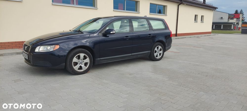 Volvo V70 2.0D Momentum - 3