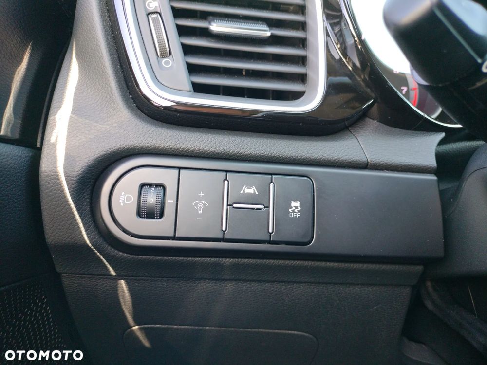 Kia Ceed 1.5 T-GDI Tribute - 31