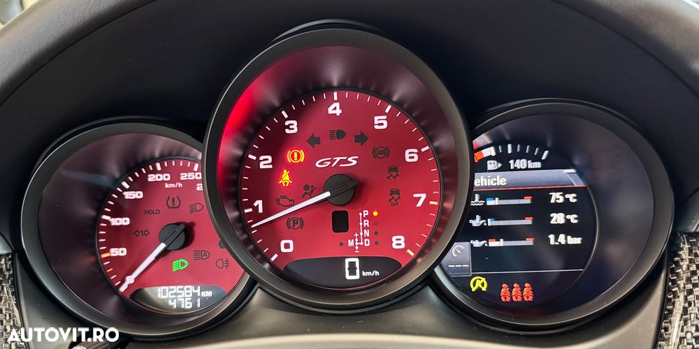 Porsche Macan GTS PDK - 6