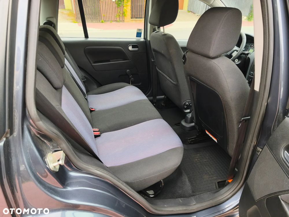 Ford Fusion 1.4 Ambiente - 8