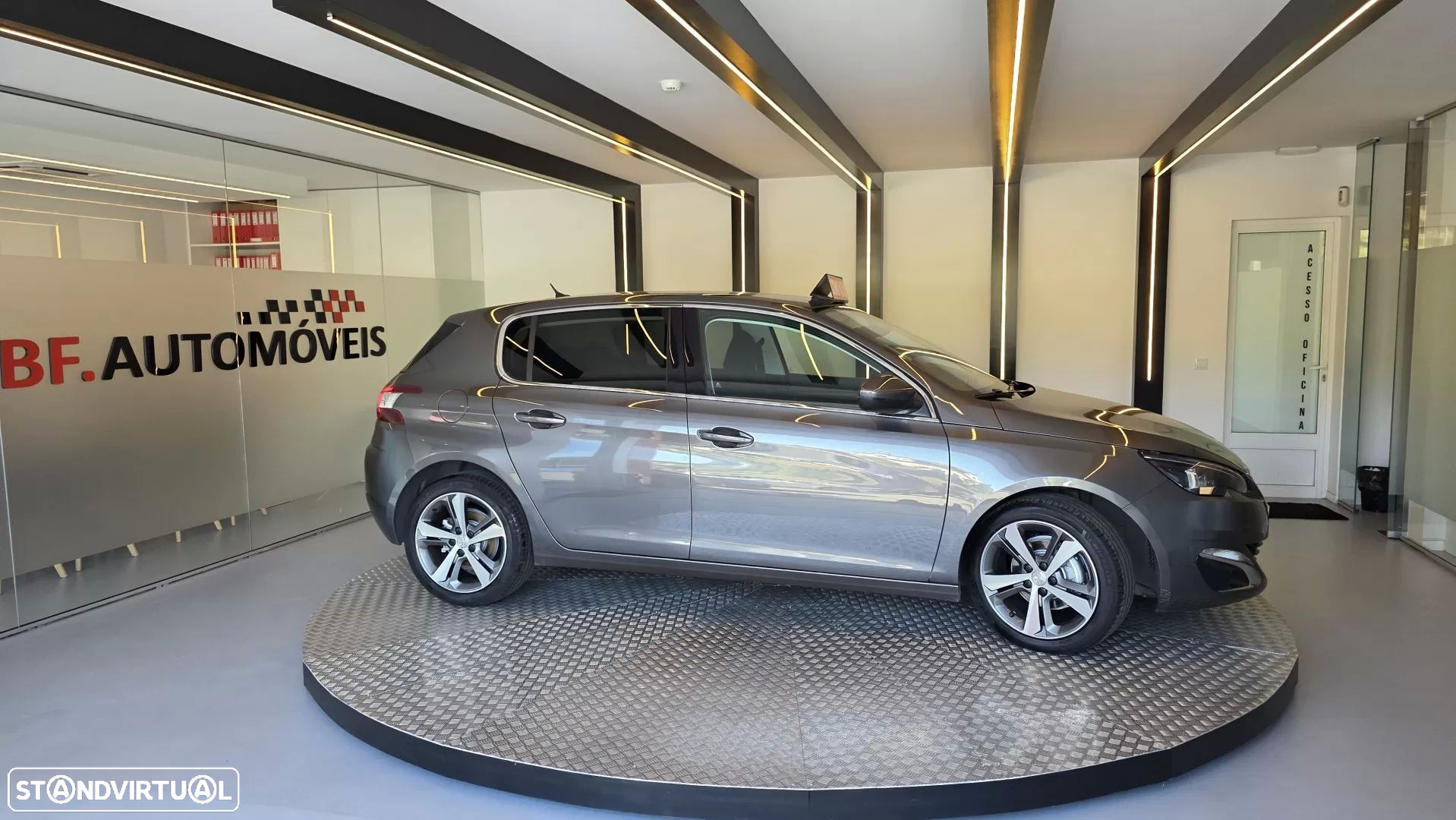 Peugeot 308 1.6 BlueHDi Allure J17 - 9