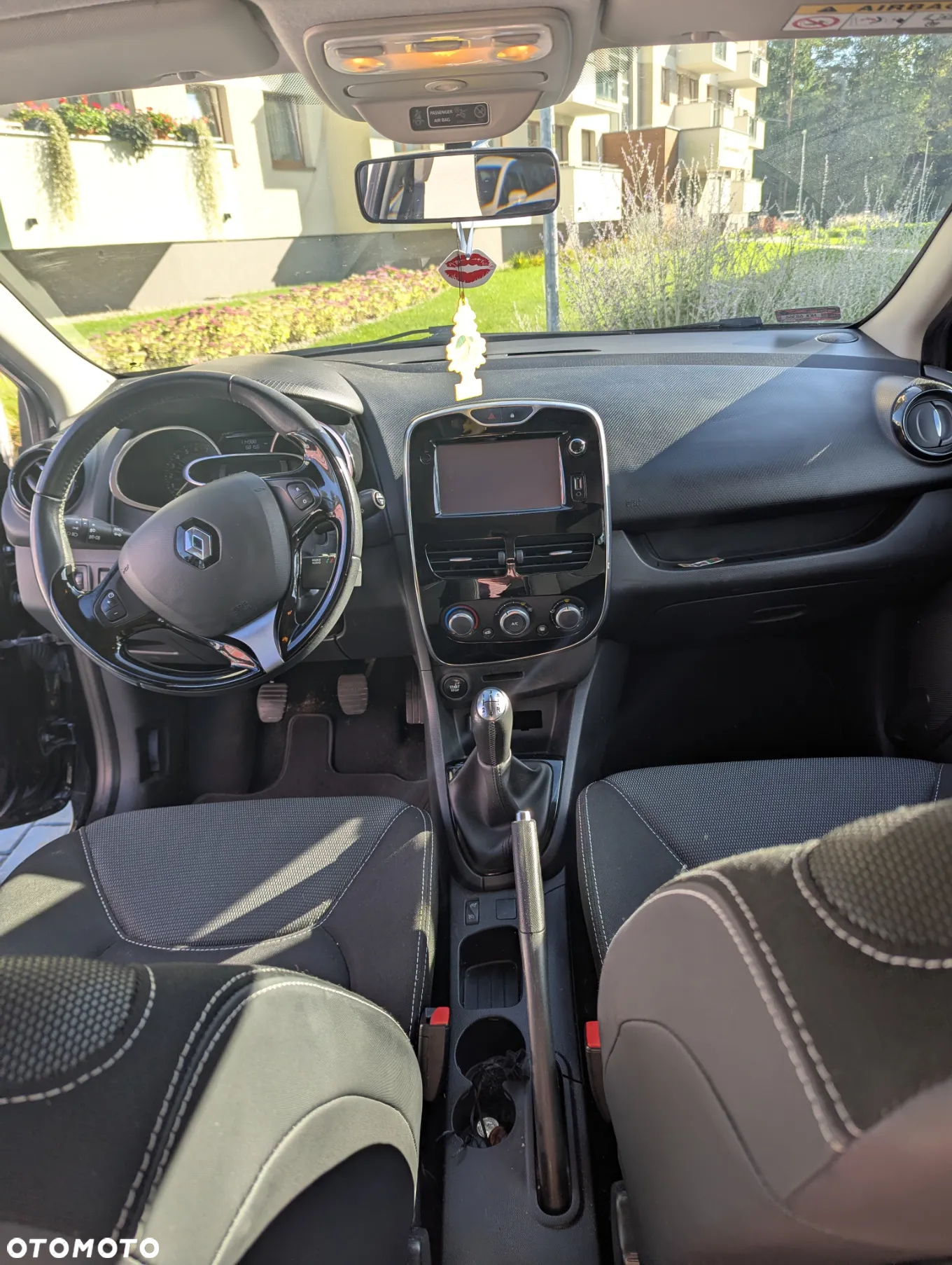 Renault Clio - 6
