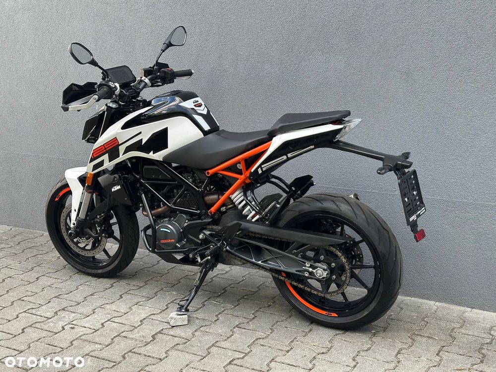 KTM Duke 125 - 5