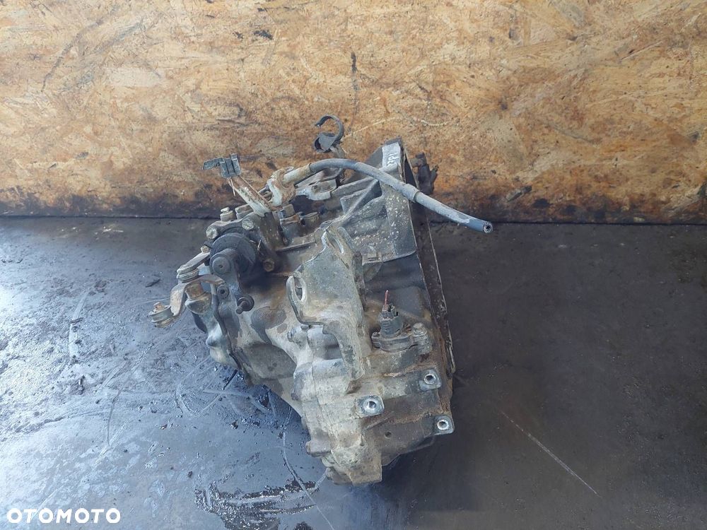 SKRZYNIA BIEGÓW TOYOTA YARIS I 1.4 D4D MANUAL 5 BIEGÓW - 2