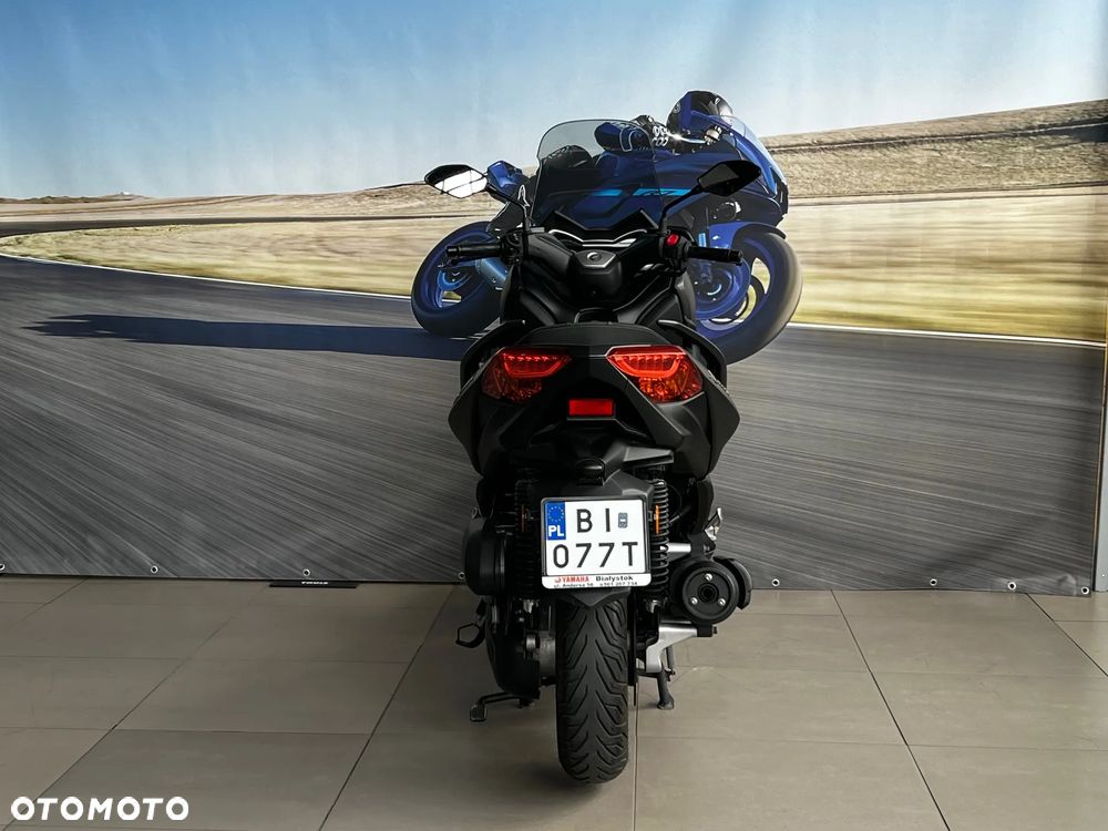 Yamaha X-max - 4