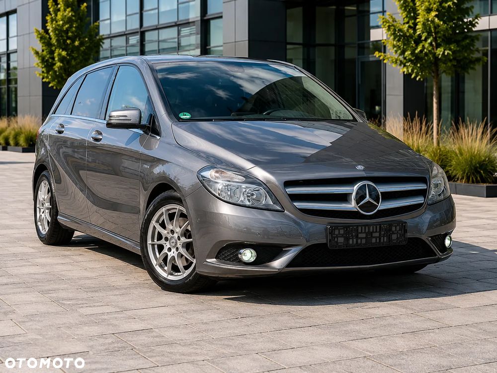 Mercedes-Benz Klasa B 200 BlueEFFICIENCY Edition 1 - 1