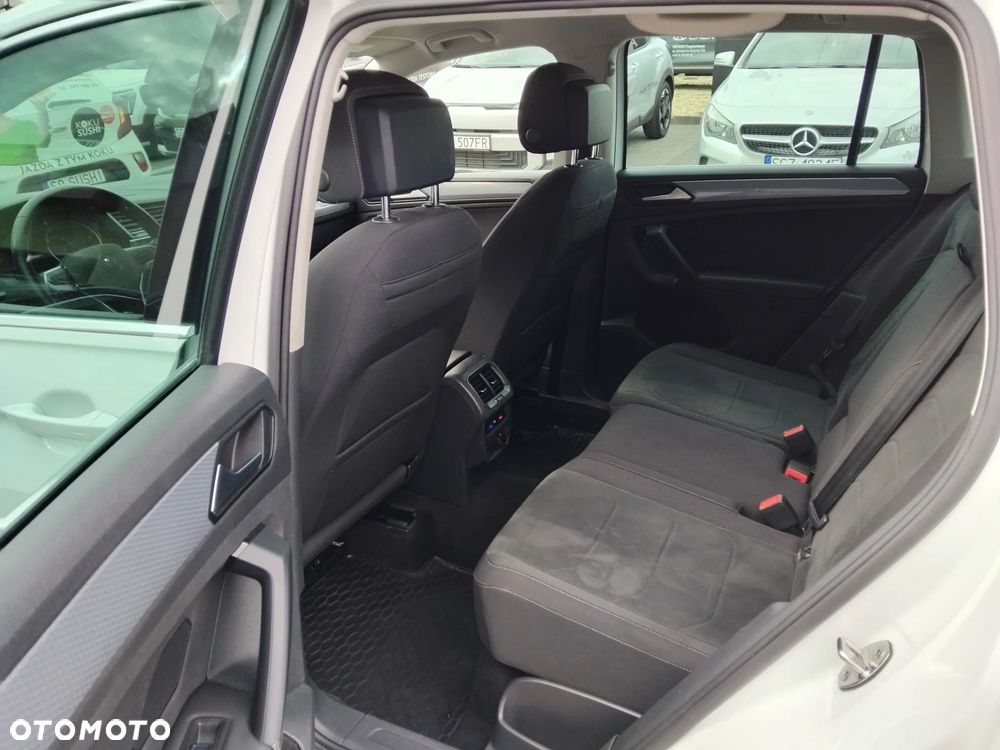 Volkswagen Tiguan 1.5 TSI EVO Life DSG - 25