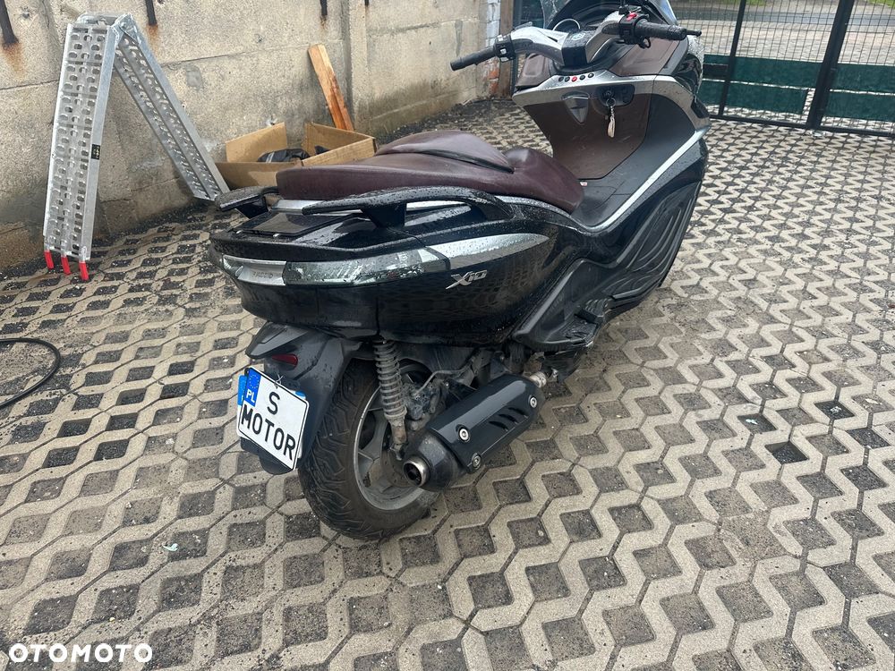 Piaggio X10 - 5