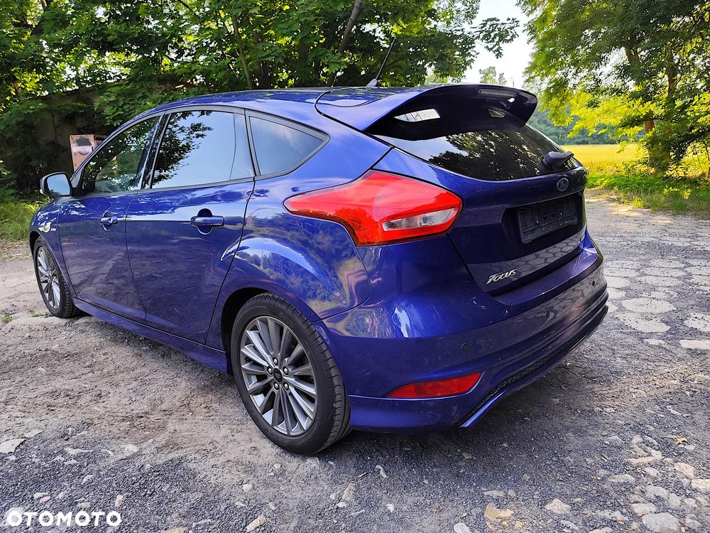 Ford Focus - 2
