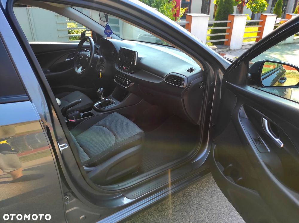 Hyundai i30 1.4 Comfort - 10