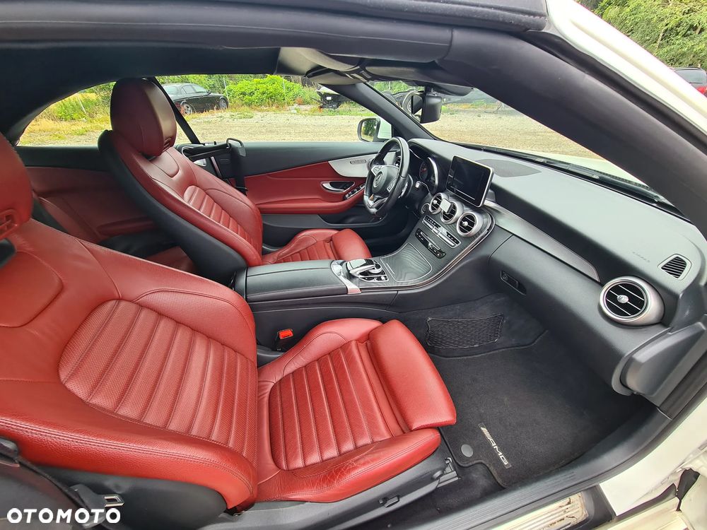 Mercedes-Benz Klasa C 180 7G-TRONIC - 37
