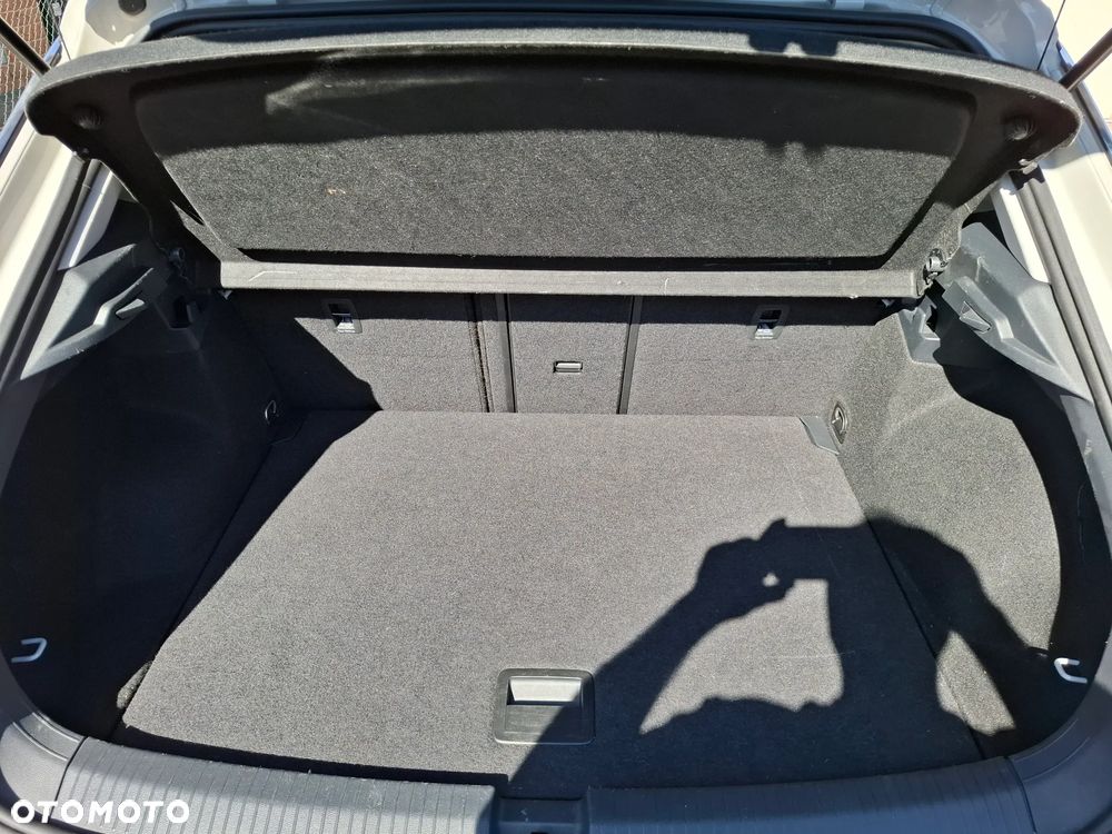 Volkswagen T-Roc 1.5 TSI Life DSG - 31