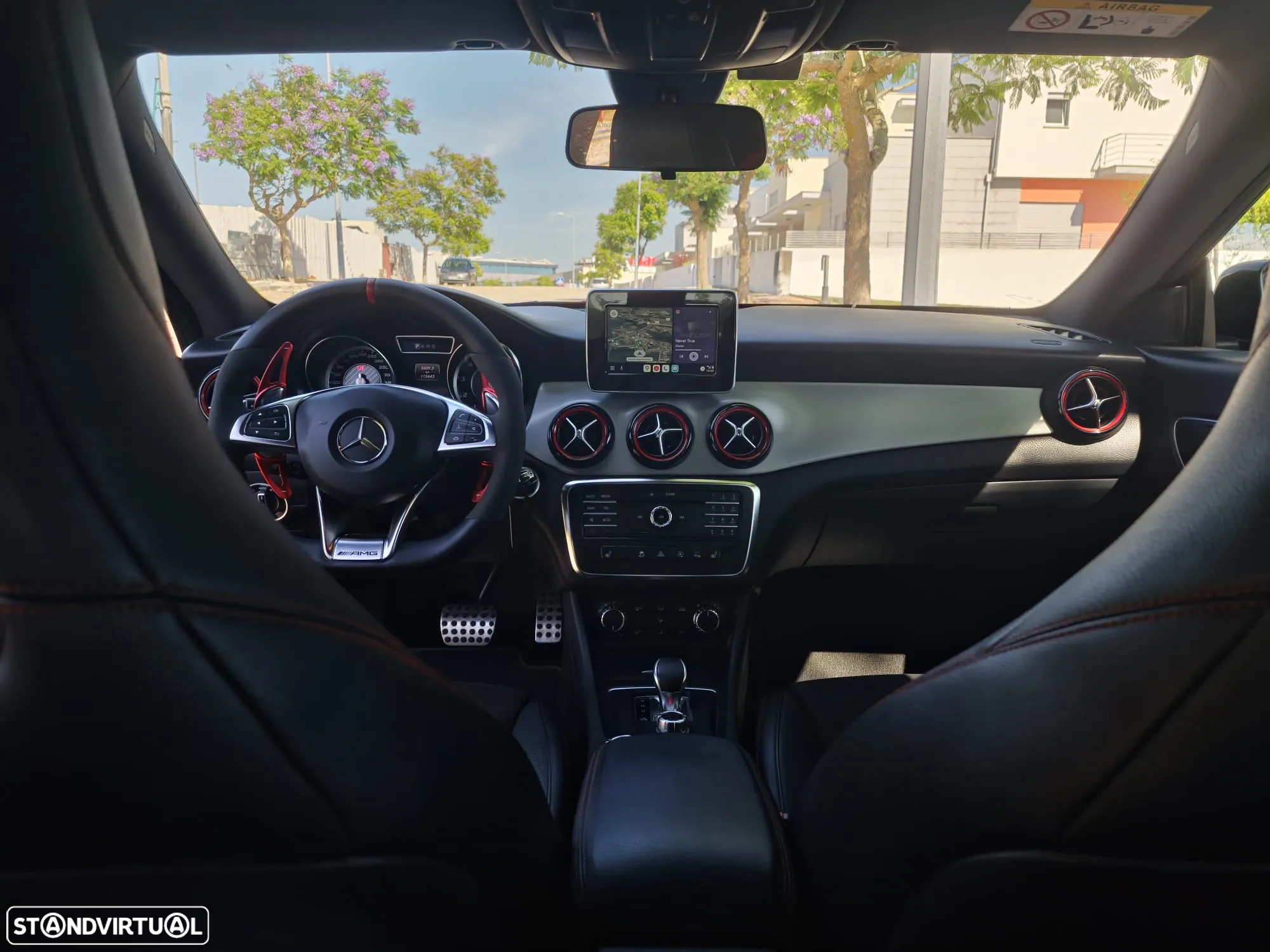 Mercedes-Benz CLA 45 AMG - 14