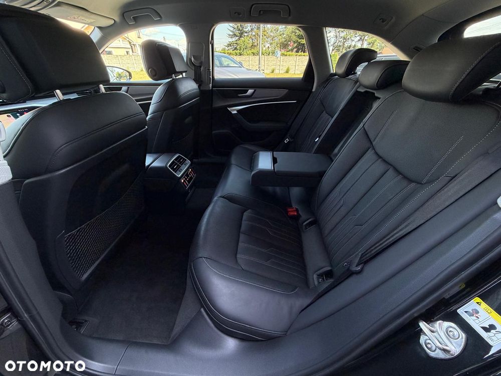 Audi A6 Avant 55 TFSI e quattro S tronic S line - 24