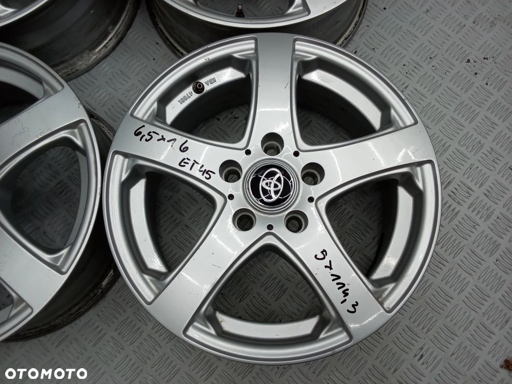 Felgi Toyota Auris Corolla Rav4 Avensis 6,5Jx16 et45 5x114,3 - 3