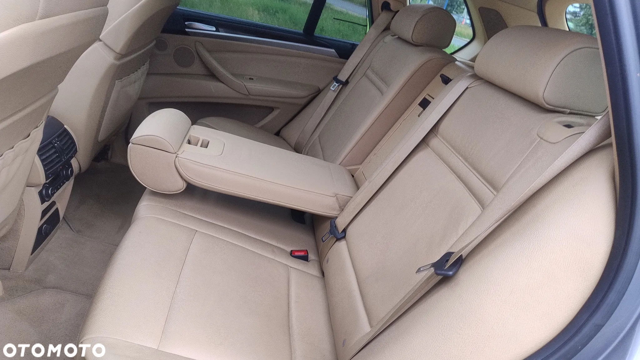 BMW X5 3.0si xDrive - 32