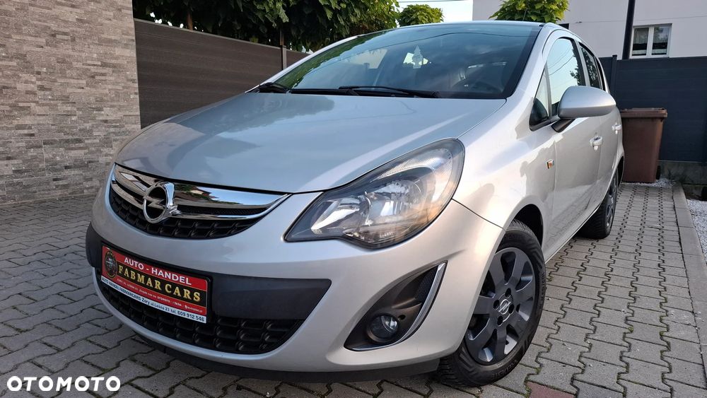 Opel Corsa 1.2 16V Cosmo - 1