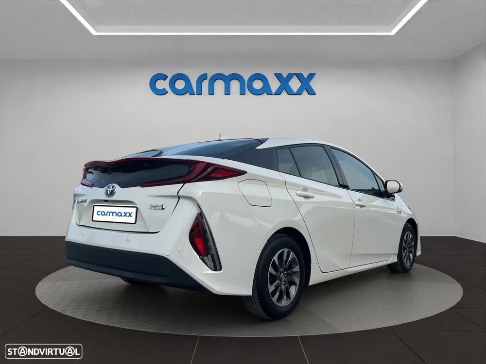 Toyota Prius 1.8 Plug-In Luxury+Pele - 6
